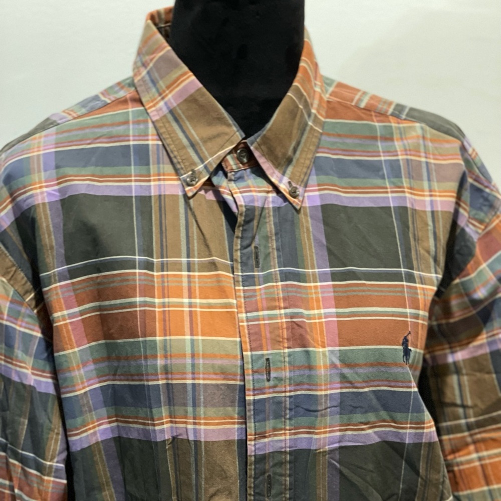 Previously loved Ralph Lauren Polo button down shirt